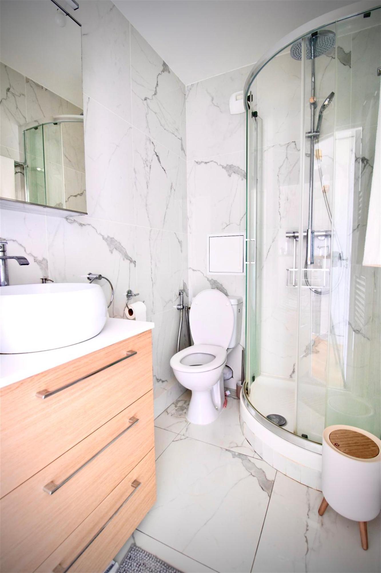 Luxury 2 Rooms Apartment With Balcony Puteaux Exterior photo